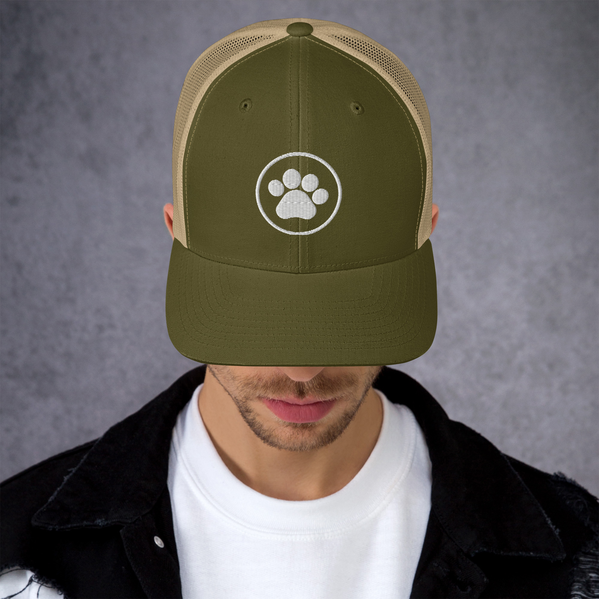 Trucker Cap With Pet Leg - Image 52