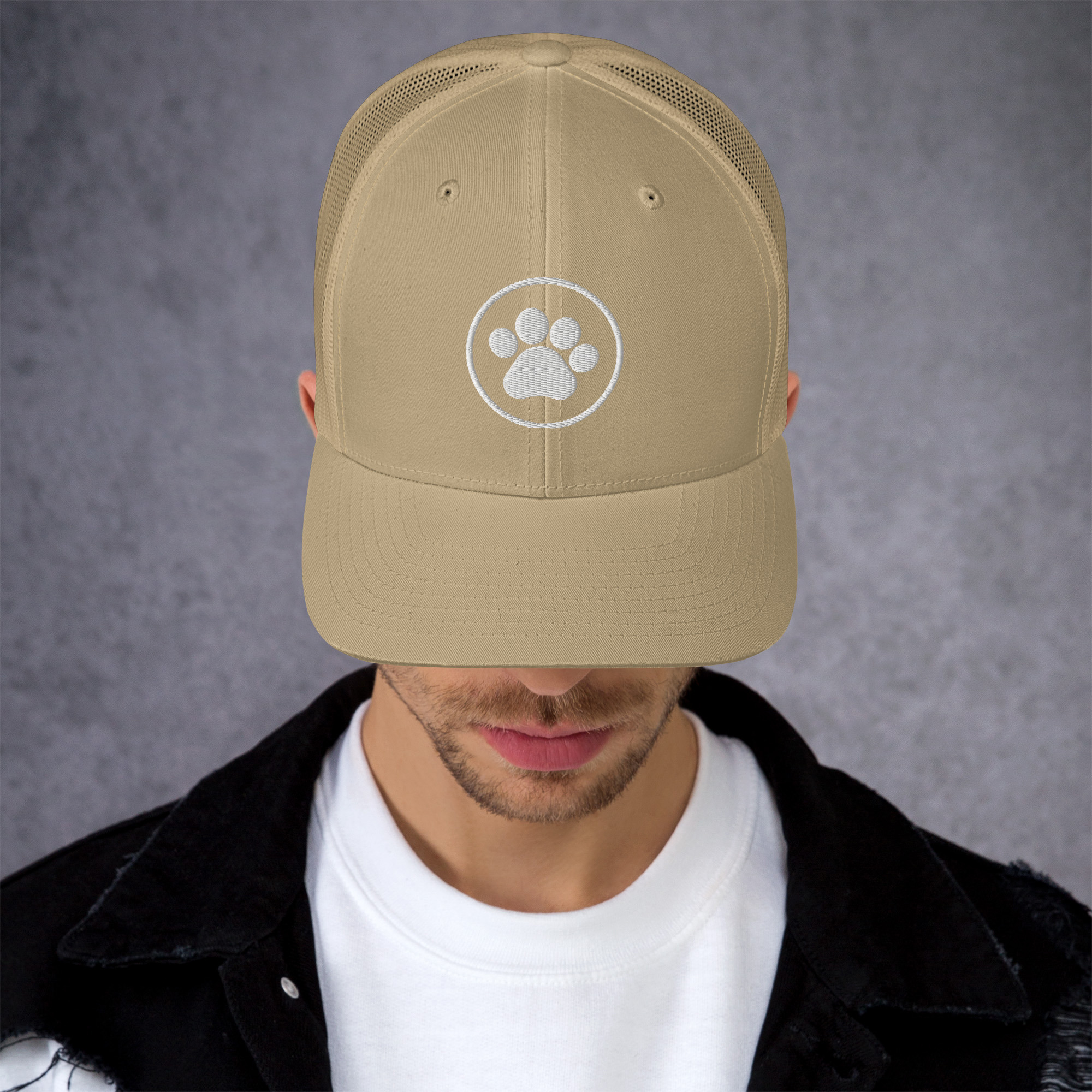 Trucker Cap With Pet Leg - Image 49