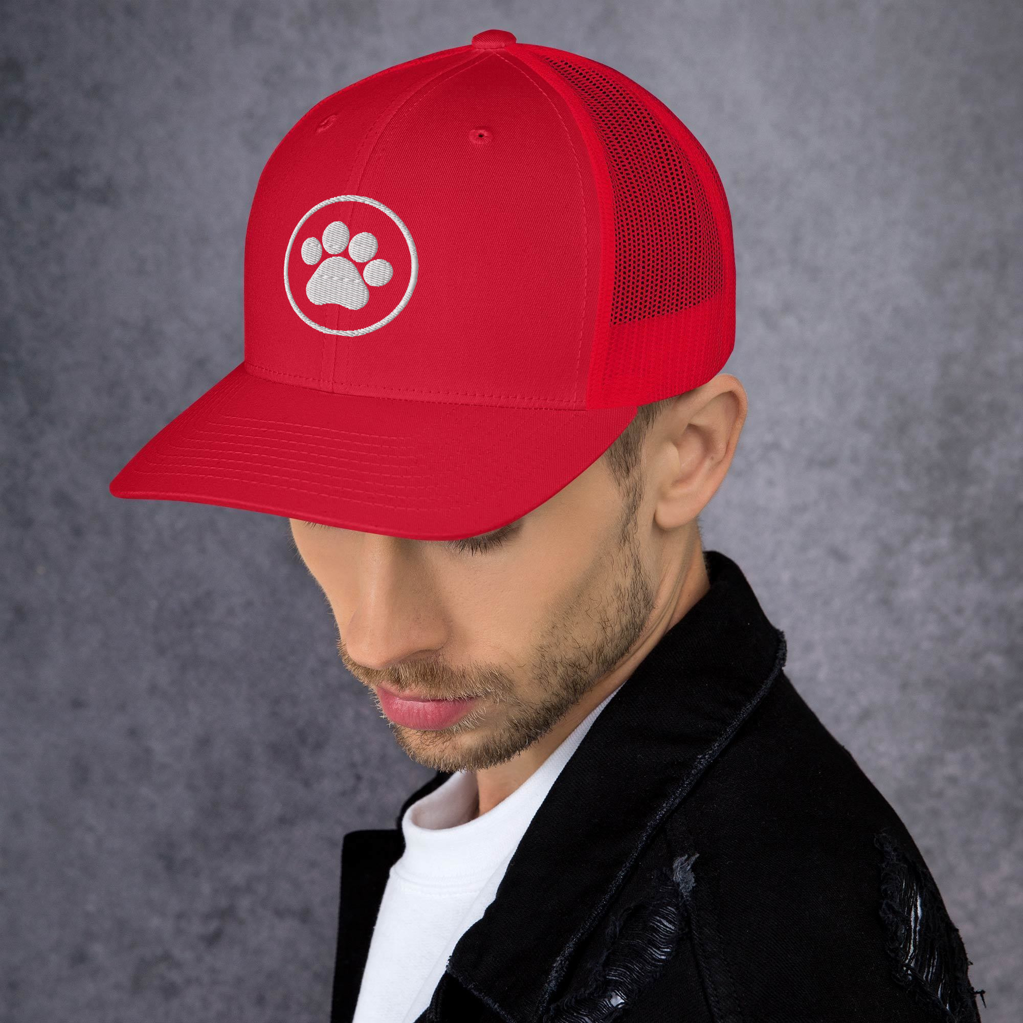 Trucker Cap With Pet Leg - Image 23
